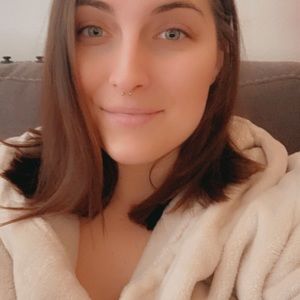 Meet your Posher, Abigayil